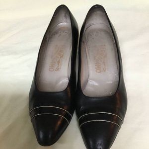 Ferragamo Shoes size 7.5